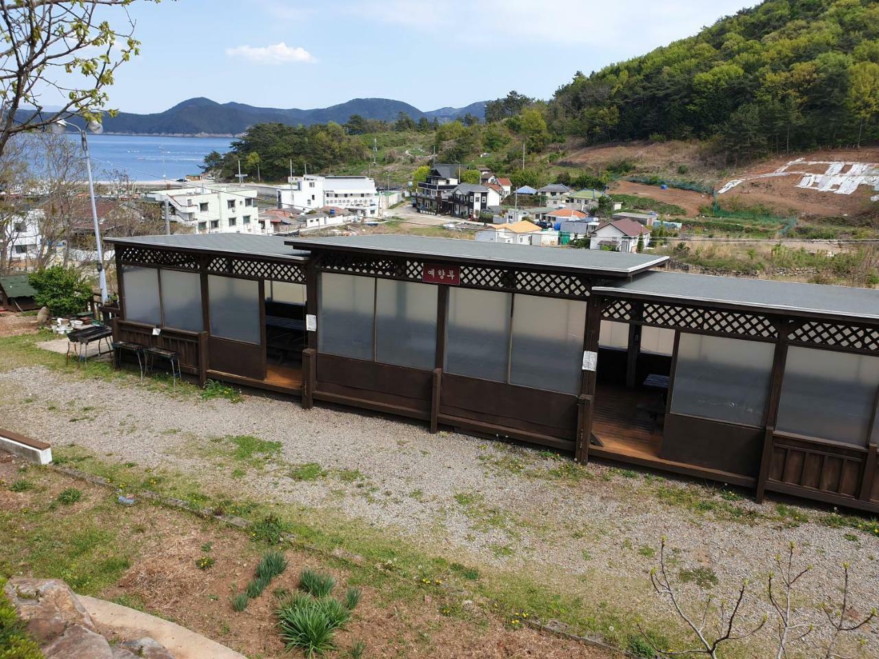 Tongyeong Yehyang Pension Bagian luar foto